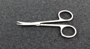 Sharp curves Scissor 5 1/2''