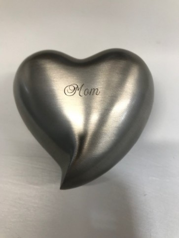 PEWTER BLACK HEART / COEUR