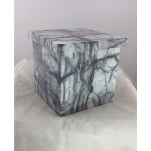 INFANT MARBLE LILAC SQUARE