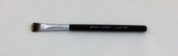Pinceau SILK Shade and Conceal BC 211