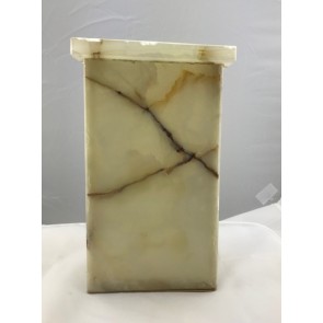 POLYCHROMATIC ONYX SQUARE URN